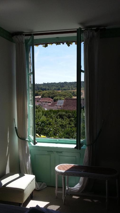 Bed and Breakfast Chez Zaza Stigny Екстер'єр фото